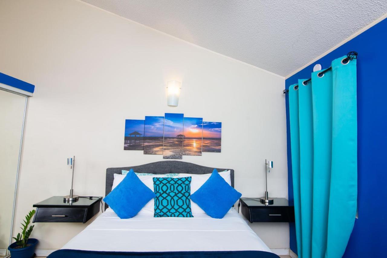 The Oasis I, Portmore Country Club Экстерьер фото